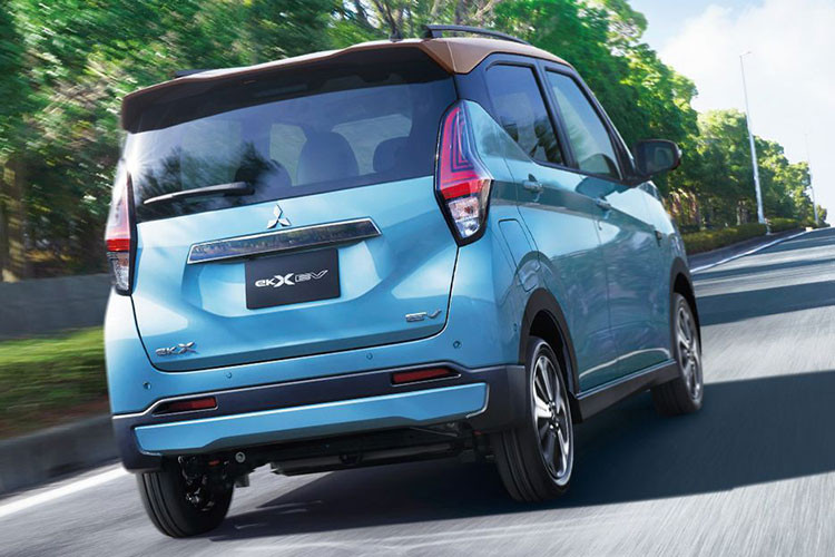 Cụm pin của xe có dung lượng chỉ 20 kWh, mang đến quãng đường di chuyển 180 km, tương đương Wuling Hongguang Mini EV đang bán tại Việt Nam. Hãng Mitsubishi tin rằng con số này là đủ để phục vụ nhu cầu đi lại hàng ngày của người dùng.