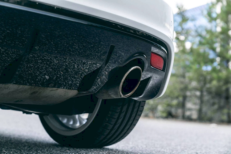 Đây đều là những thành tích hết sức ấn tượng ở thời điểm xe ra mắt. Hiệu năng của A1 Quattro chính là nền tảng để sau này Audi tự tin cho ra mắt thêm mẫu S1 (2014 – 2018) với cảm giác lái thú vị gần tương đương mà công suất thấp hơn chỉ 231 mã lực.