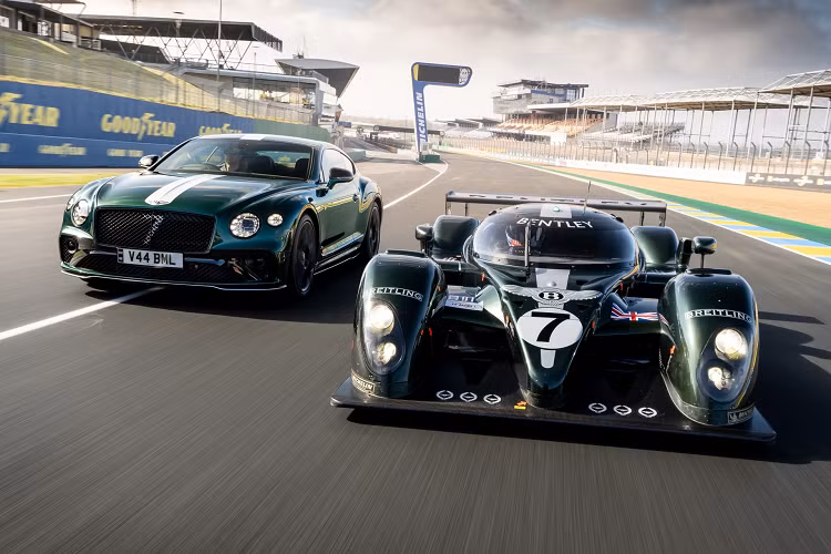 Ngam Bentley Continental GT “Le Mans Collection” tu 6,8 ty dong