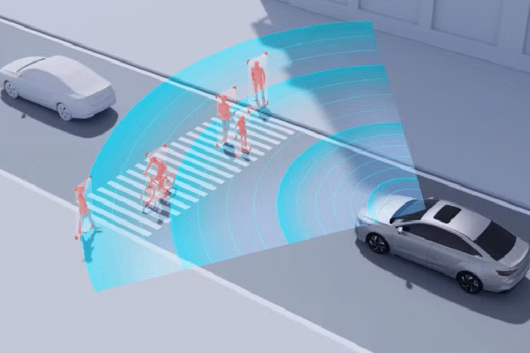 Geely tuyên bố rằng việc sạc từ 30% lên 80% chỉ mất 20 phút, khi bạn gấp, việc sạc trong 8 phút có thể giúp xe di chuyển thêm được quãng đường 100 km. Về mặt an toàn, xe được trang bị 13 chức năng hỗ trợ lái tiên tiến bao gồm kiểm soát hành trình thích ứng, phanh khẩn cấp tự động và nhận dạng biển báo giao thông. Mức giá xe Geely Geometry G6 2024 hiện chưa được công bố chính thức.