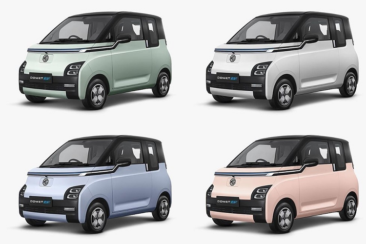 Về chiếc xe điện Wuling Air EV, nó thậm chí còn nhỏ hơn cả Wuling Mini EV, trong đó, phiên bản 2 chỗ ngồi của nó có kích thước bao gồm chiều dài, chiều rộng và chiều cao lần lượt là 2.599/1.505/1.631 mm và chiều dài cơ sở 1.635 mm. Còn đối với xe 4 chỗ là 2974/1505/1631 mm với chiều dài cơ sở là 2010 mm.