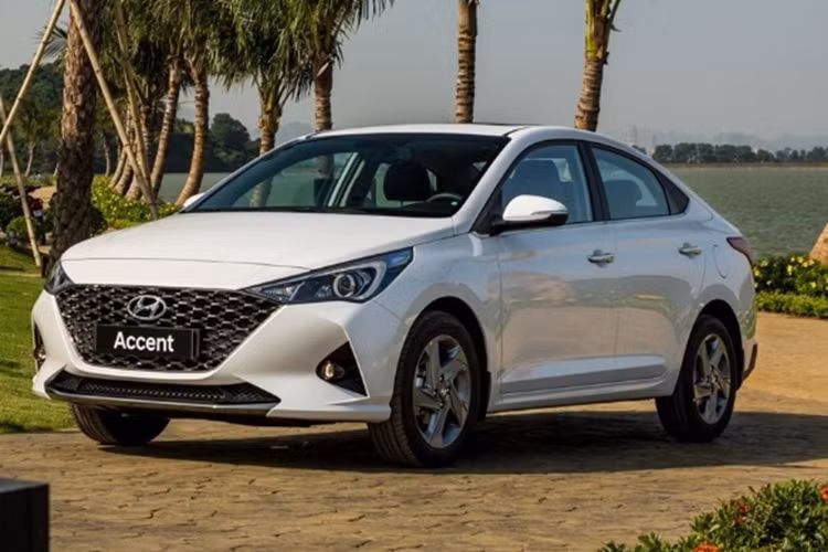 Tính riêng trong tháng 9/2023, Hyundai đã bán ra được tổng cộng 1.711 chiếc Accent, tăng 71% so với tháng liền kề trước đó (1.002 xe). Cộng dồn 9 tháng của năm 2023, mẫu xe sedan cỡ B của Hyundai vẫn dẫn đầu phân khúc với doanh số 11.540 xe.
