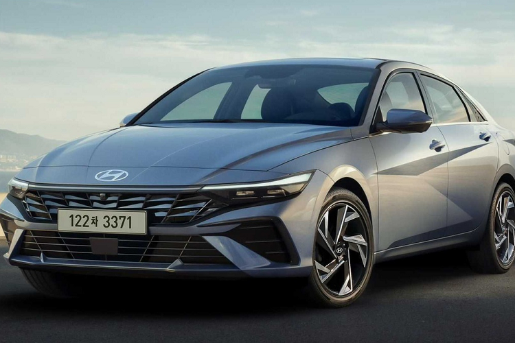 Ly do Hyundai Elantra va Ioniq 5 duoc danh gia cao tai My?