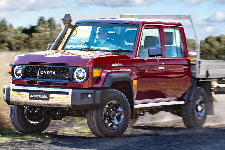 Mẫu xe SUV Toyota Land Cruiser 70 phổ biến ở các thị trường như châu Úc hoặc châu Phi nhờ tính đơn giản và độ tin cậy cao. Liên Hợp Quốc và các tổ chức phi chính phủ cũng thường xuyên vận dụng đến mẫu xe này cho hoạt đông nhân đạo ở các khu vực mà xe thông thường khó tiếp cận. Đến cuối năm 2023, Land Cruiser 70 cũng sẽ quay trở lại thị trường Nhật Bản sau nhiều năm vắng bóng.