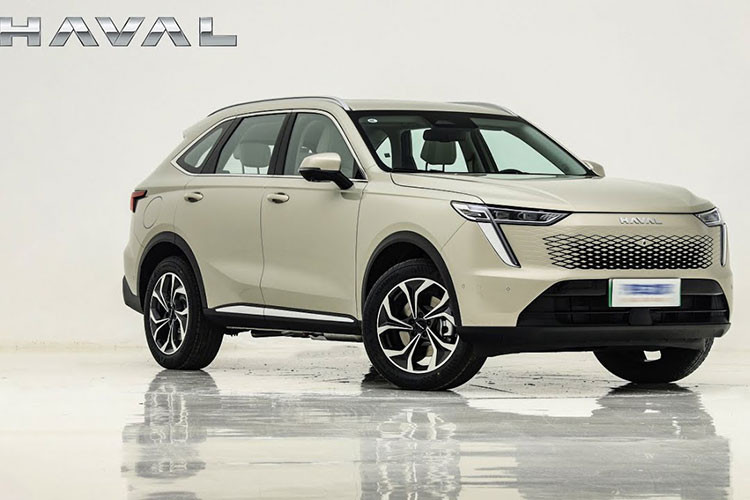 Chưa hết, nó còn bổ sung thêm 4 công tắc phím tắt cho âm thanh cảnh báo người đi bộ tốc độ thấp, chế độ điện, chế độ lái xe và đỗ xe thông minh. Các chức năng trên sẽ được triển khai trong Quý 3. Sau đó, Haval sẽ tiếp tục thực hiện nâng cấp OTA thứ 2.