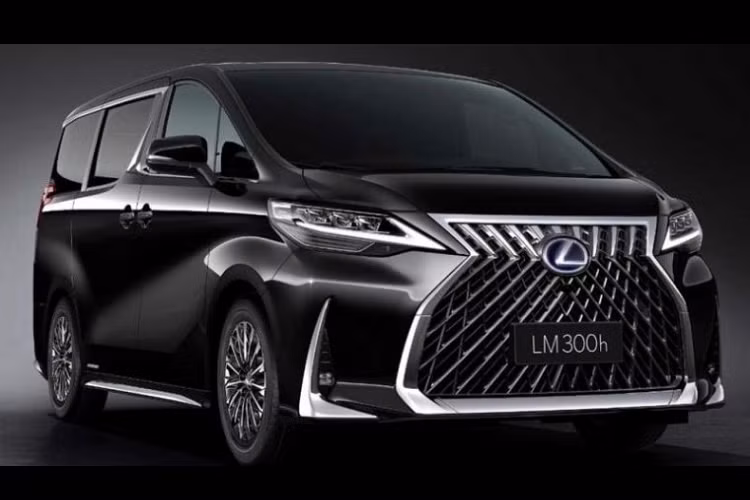 Theo tin đồn, Lexus LM mới tại Trung Quốc sẽ có 2 phiên bản là LM 500h và LM 350h. Trong đó, Lexus LM 500h 2023 được trang bị hệ truyền động hybrid với máy xăng tăng áp, dung tích 2.4L. Động cơ của Lexus LM 350h 2023 dự kiến vẫn bao gồm máy xăng 2.5L và mô-tơ điện như cũ. Phiên bản máy xăng thông thường có thể sẽ bị loại bỏ khỏi mẫu MPV hạng sang này.