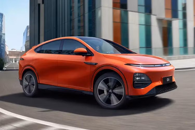 Trong vài tháng qua, phong độ của Xpeng đã bắt đầu phục hồi. Trong quý 3 năm 2023, công ty đã báo cáo lượng giao hàng tích lũy là 40.008 xe. Con số này không chỉ vượt mốc 40.000 căn mà còn thể hiện tốc độ tăng trưởng 35% so với cùng kỳ năm ngoái. Hơn nữa, mức tăng hàng tháng trong quý 3 là 72%.