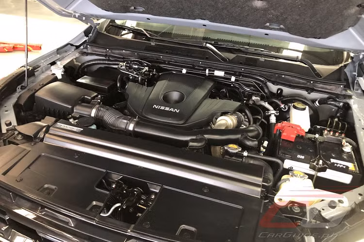 Nằm bên dưới nắp ca-pô của Nissan Terra Sport 2023 là động cơ diesel có tên mã YD25DDTi với 4 xi-lanh, tăng áp, dung tích 2.5L, sản sinh công suất tối đa 190 mã lực tại tua máy 3.600 vòng/phút và mô-men xoắn cực đại 450 Nm tại tua máy 2.000 vòng/phút.