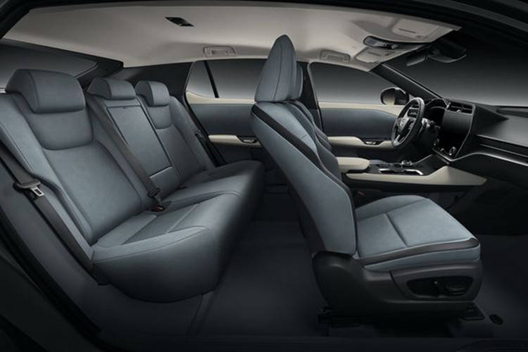 Con số đó áp dụng cho những mẫu xe được trang bị bánh xe 18 inch và có thể nói rằng những chiếc xe 20 inch hiện có sẽ rút ngắn khoảng cách đó đáng kể.