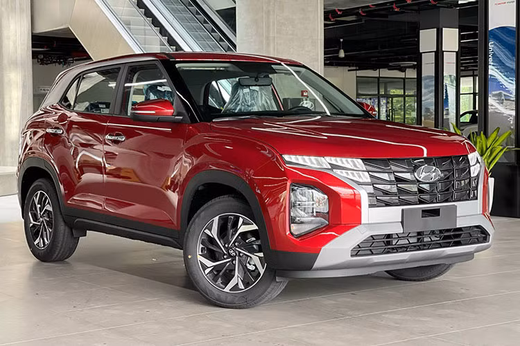 Nguồn cung cấp sức mạnh cho mẫu xe Hàn Quốc này là động cơ xăng Smartstream 4 xi-lanh, dung tích 1.5L, cho công suất tối đa 115 mã lực và mô-men xoắn cực đại 144 Nm. Động cơ này kết hợp cùng hộp số vô cấp biến thiên thông minh iVT và hệ dẫn động cầu trước.