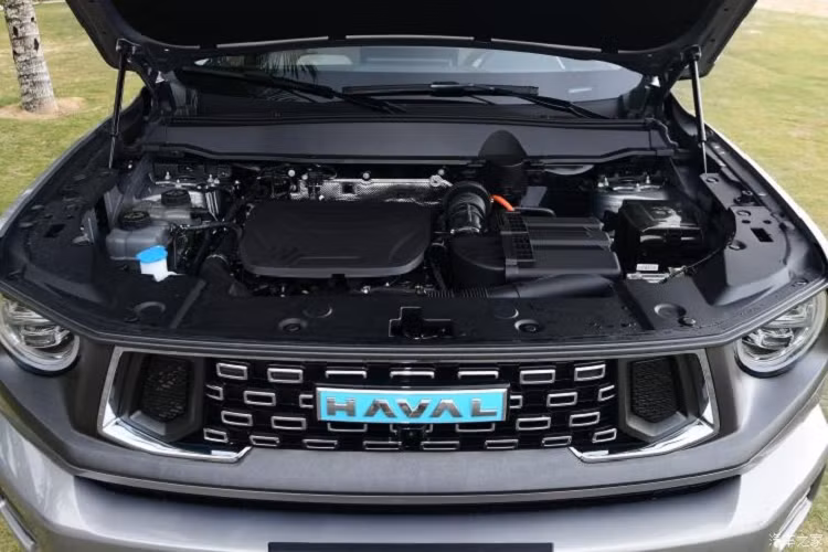 Big Dog thế hệ thứ hai là chiếc SUV năng lượng mới đầu tiên trong "hạng mục xe Dog" của Haval, thương hiệu con của hãng ôtô Trung Quốc Great Wall Motor (Trường Thành). Chiếc xe mới sẽ được trang bị hệ thống plug-in hybrid bao gồm động cơ 1.5T và động cơ điện, với phạm vi hành trình toàn diện là hơn 1.000 km.