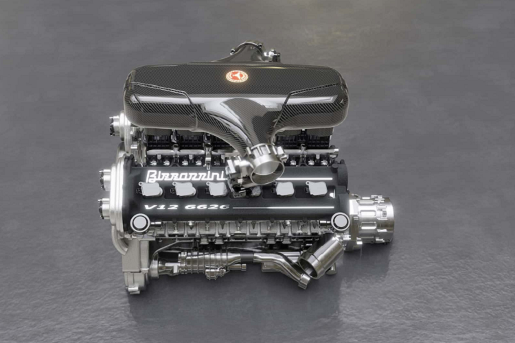 Bizzarrini, thuộc sở hữu của Rezam Al Roumi, đã công bố một số thay đổi trong cơ cấu công ty khi Giám đốc điều hành hiện tại Ian Fenton (cựu Ford và Aston Martin) sẽ được thay thế bởi Julian Jenkins (cựu Jaguar, Porsche, Bentley, Aston Martin, và Rolls-Royce), mặc dù Fenton sẽ vẫn ở Bizzarrini với vai trò cố vấn.