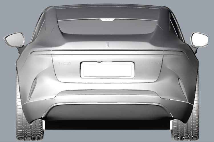 Chi tiết về gói pin vẫn chưa được công bố, nhưng theo China Automotive News Avatr 12 sẽ sử dụng gói pin tương tự như mẫu SUV, có thể bản tiêu chuẩn Avatr 12 sẽ có pin dung lượng 90,4 kWh và bản dẫn động 4 bánh có pin 116,8 kWh. Chưa rõ nội thất của Avatr 12 nhưng có lẽ sẽ rất sang trọng nhờ vào sự phá cách cũng như các vật liệu cao cấp như gỗ, da... 