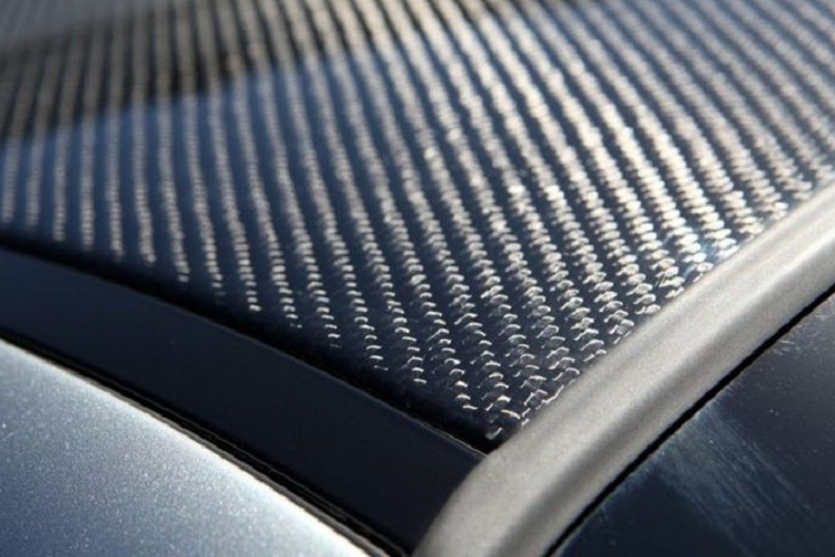 Không chỉ Nissan, nhiều đơn vị khác trong lĩnh vực chế tạo vật liệu ôtô cũng đang tìm cách đưa các loại vật liệu tổng hợp tương tự như sợi carbon vào thiết kế động cơ. Ngoài ra, tay đòn làm từ sợi carbon đã trở nên cực kỳ phổ biến với các hãng trong vài năm trở lại đây.