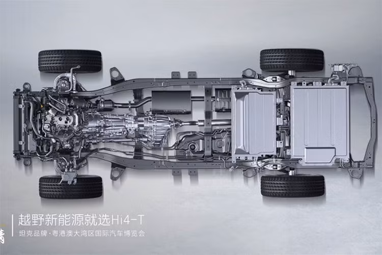 Công bố chính thức rằng mức tiêu thụ nhiên liệu toàn diện của Tank 500 Hi4-T thấp tới 2,2 lít/100km, mức tiêu thụ nhiên liệu của động cơ xăng được cung cấp là 9,55 lít/100km, pin 37,1kWh có phạm vi hoạt động thuần điện là 110 km trong điều kiện vận hành WLTC và phạm vi hoạt động toàn diện lên tới 790 km .