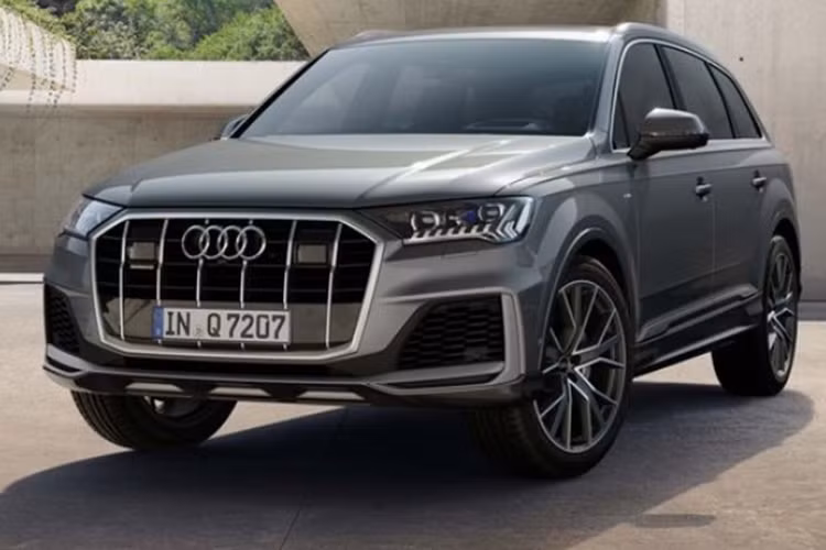 Audi Q7 Là mẫu xe sang được nhiều người ưa thích, nhưng Q7 cũng bị khấu hao khá nhiều, khoảng 56,8% sau 5 năm đầu tiên. Như vậy, người dùng sẽ mất khoảng 41.731 USD (hơn 1 tỷ VNĐ) so với giá bán lẻ khuyến nghị của nhà sản xuất.