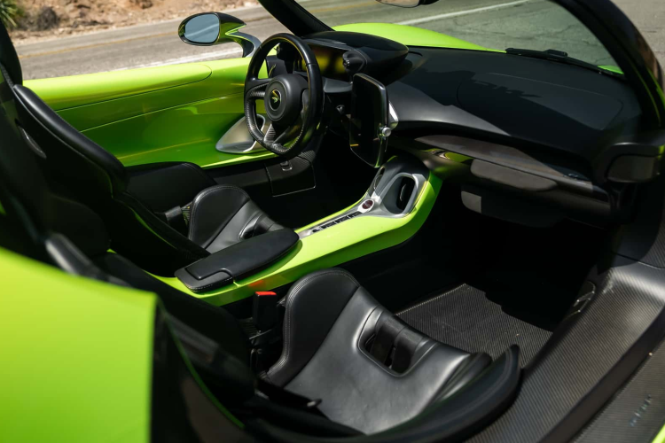 Trong cuộc họp đại lý toàn cầu của McLaren vào tháng 4, một số quản lý của công ty đã thảo luận về các sản phẩm tương lai mà thương hiệu đang lên kế hoạch.