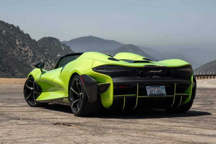 Dự án tham vọng này, có thể dẫn đến việc ra mắt một siêu xe điện “có thể vào cuối thập kỷ”. Leiters cũng gợi ý về khả năng McLaren tham gia vào thị trường SUV và công nhận sự thay đổi của ngành công nghiệp ôtô.