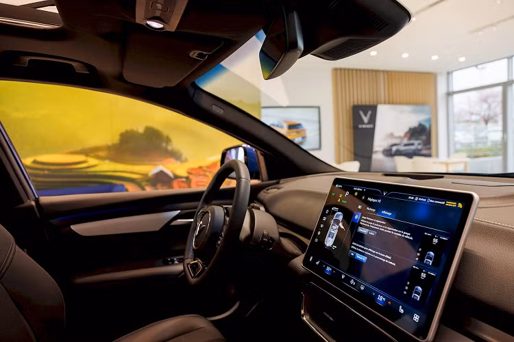 VinFast mo rong sang mien tay nuoc Phap voi showroom tai Rennes-Hinh-2