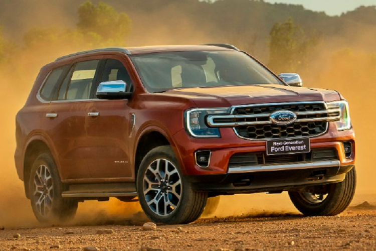 Đứng thứ 9 trong bảng xếp hạng là mẫu SUV Ford Everest với doanh số 754 chiếc, tụt 4 bậc so với tháng trước. Ford Everest 2023 đang được bán với 4 phiên bản, giá dao động 1,099 - 1,452 tỷ đồng.