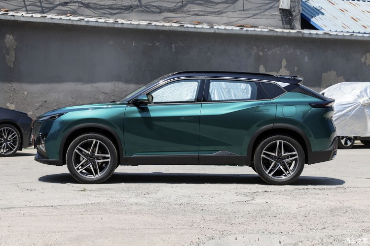 Về ngoại hình, Haohan có hình dáng mạnh mẽ, mặt trước sử dụng lưới tản nhiệt hút gió hình thang ngược mang tính biểu tượng của hãng, với phần trang trí theo phong cách thiết kế kỹ thuật số hình ngôi sao hoàn toàn mới và đèn pha thanh mảnh để tăng thêm khả năng nhận dạng cho xe.