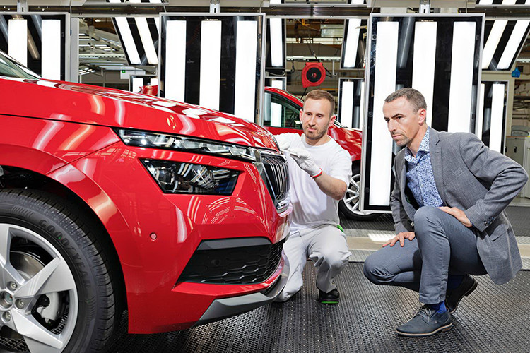 Tieu chuan Euro 7 khien gia xe oto cao hon khoang 50 trieu dong-Hinh-2