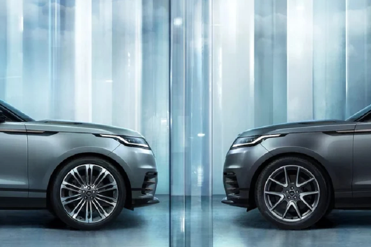 Range Rover Velar 2024 cũng tinh tế khi mang đến 2 danh mục tùy chọn chất liệu nội thất. Với khách hàng yêu thích chất liệu thân thiện môi trường có thể lựa chọn len Kvadrat kết hợp với vải dệt polyurethane Ultrafabrics. Trong khi khách hàng yêu thích chất liệu da có thể lựa chọn những màu sắc Cloud, Caraway, Raven Blue và Deep Garnet.