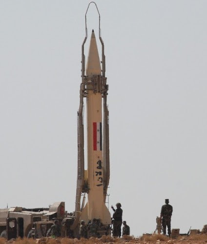 Cụ thể, các tên lửa đạn đạo tầm ngắn mang tên Qiam-1 được Iran phát triển chính là một phần của tổ hợp R-17 Elbrus, hay còn được gọi bằng cái tên Scud nổi tiếng.