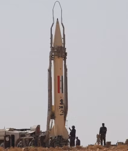 Cụ thể, các tên lửa đạn đạo tầm ngắn mang tên Qiam-1 được Iran phát triển chính là một phần của tổ hợp R-17 Elbrus, hay còn được gọi bằng cái tên Scud nổi tiếng.