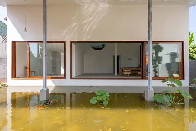 Và mở rộng thêm diện nước lớn, tạo không gian mát mẻ, dễ chịu. Ảnh: Hoàng Lê, Đức Ngô