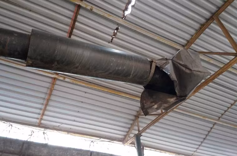 Theo nhà sản xuất, xe tăng M48 từ lúc phát hiện mục tiêu cho tới khi khai hỏa mất 15 giây, xác suất trúng phát đạn đầu tiên ở tầm 1.500m là khoảng 50%. Ảnh: giảm giật đầu nòng kiểu chữ T trên pháo 90mm T54, kiểu giảm giật này được đánh giá là gây nguy hiểm cho bộ binh tùng thiết.