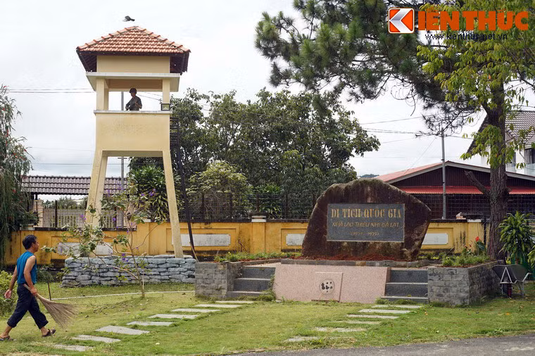 Nhà lao thiếu nhi Đà Lạt đã được gìn giữ như một “địa chỉ đỏ” trong giáo dục lý tưởng cách mạng, truyền thống yêu nước, lòng tự hào dân tộc cho thế hệ trẻ. Với ý nghĩa lịch sử to lớn, địa điểm này đã được công nhận là di tích lịch sử quốc gia của Việt Nam. (Bài có sử dụng tư liệu của Bảo tàng Lâm Đồng).