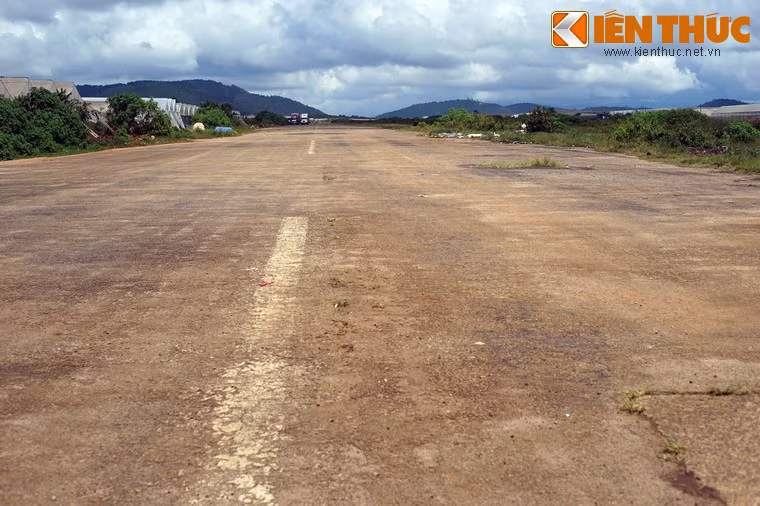 Theo ghi nhận, đến thời điểm hiện tại, phần lớn diện tích của sân bay vẫn bị bỏ không.