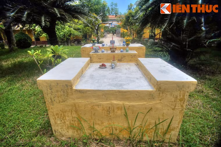 Trong nhiều năm, người dân khu vực vẫn nghĩ rằng đây là một kỳ đài thu nhỏ bị bỏ phế. Cho đến những năm 2000, danh tính của đàn Sơn Xuyên mới được các nhà nghiên cứu xác định.