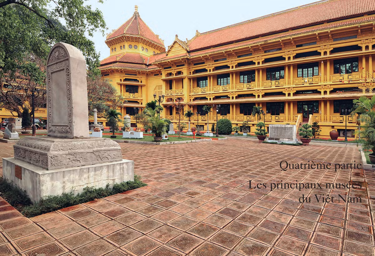 Phong cách kiến trúc Đông Dương của tòa nhà Viện Viễn Đông Bác Cổ, nay là Bảo tàng Lịch sử Quốc gia ở Hà Nội. Ảnh: Books.google.com.vn.