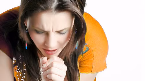 Bệnh phế quản: viêm phế quản cấp tính, mạn tính, hen phế quản...Một số trường hợp viêm phế quản cấp tính, mạn tính, hen phế quản... có biểu hiện sốt cao, đôi khi có hiện tượng ho ra máu.