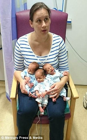 Lạ lùng ca sinh ba có 2 bé chung nhau thai và bọc ối - Hình 6 Lạ lùng ca sinh ba có 2 bé chung nhau thai và bọc ói-Hinh-6