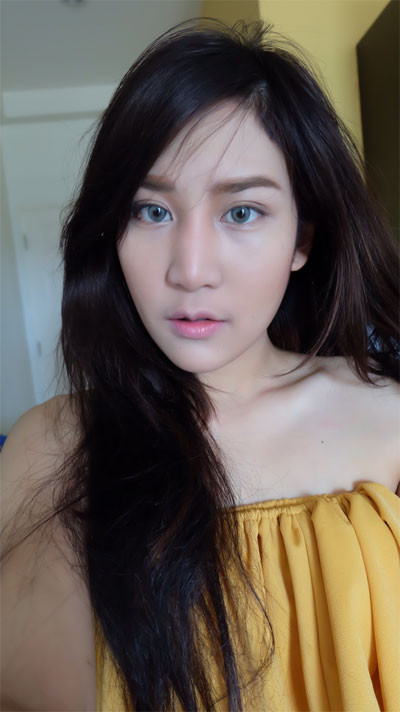 Gương mặt thon gọn của cô gái sau khi thẩm mỹ cắt thịt ở hai bên má