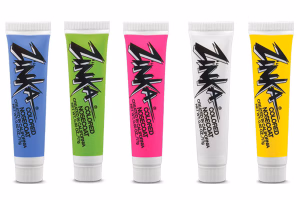 Điều đặc biệt, loại kem chống nắng cầu vồng này còn chứa oxit kẽm, chất dùng để điều trị vết thương và dị ứng da. Ngoài ra nó còn có tác dụng sát trùng, bảo vệ da dưới ánh nắng mặt trời.