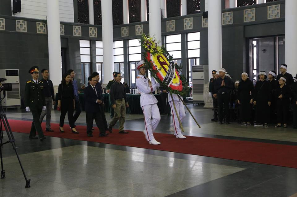 Lễ viếng Trung tướng Đồng Sỹ Nguyên diễn ra từ 7h30 đến 12h30 ngày 10/4/2019. Lễ truy điệu từ 12h30, Lễ di quan từ 13h15 phút cùng ngày. Lễ an táng diễn ra lúc 17h cùng ngày, tại Nghĩa trang Công viên Vĩnh Hằng (Ba Vì, Hà Nội).