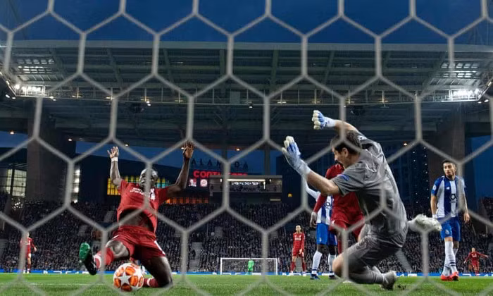 De bep Porto, Liverpool hen Barca o ban ket Champions League-Hinh-2