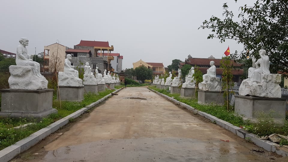 Anh: Hang chuc pho tuong trong chua Khanh Long bi dap pha