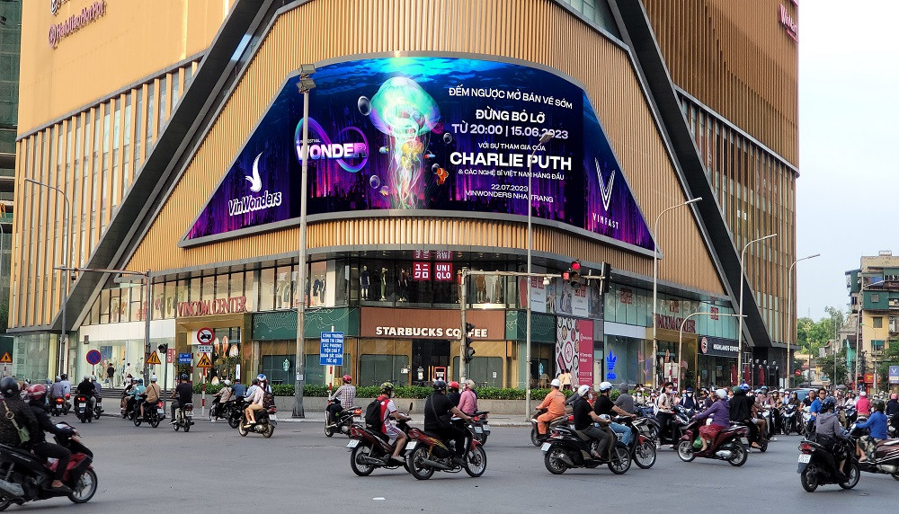 Nóng hơn cả mùa hè là những tấm vé tới gặp Charlie Puth ngay tại Nha Trang - Hình 2 Nong hon ca mua he la nhung tam ve toi gap Charlie Puth ngay tai Nha Trang-Hinh-2