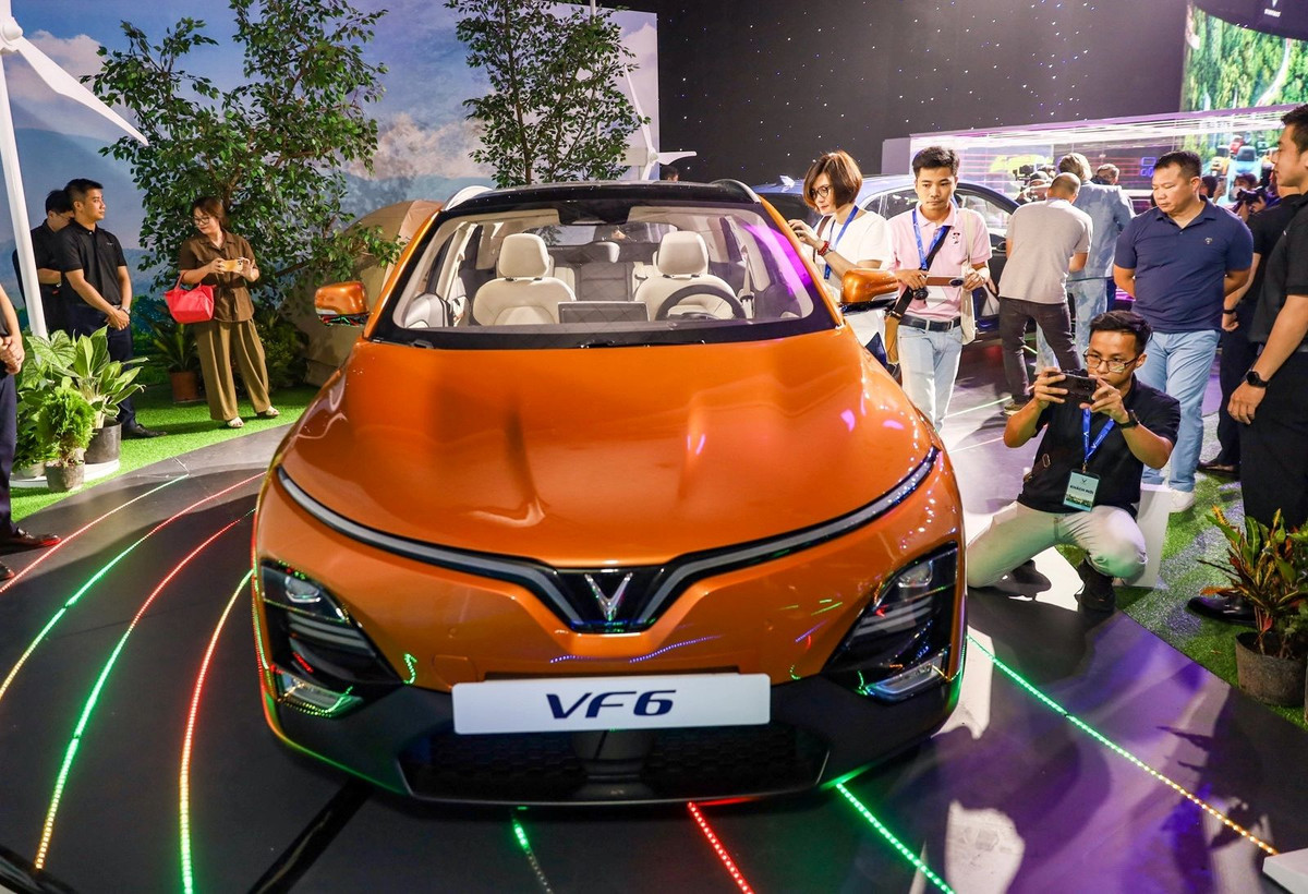 Nhin lai nhung hinh anh an tuong cua VF 6, dem nguoc ngay chinh thuc ra mat 29/9-Hinh-4