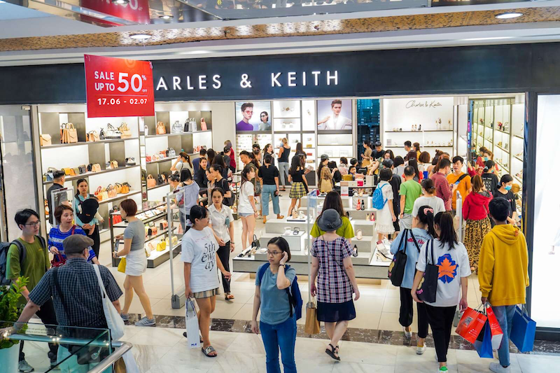 Sam he hung khoi cung loat uu dai “deal chong deal” hap dan chi co tai Vincom Red Sale 2023-Hinh-6