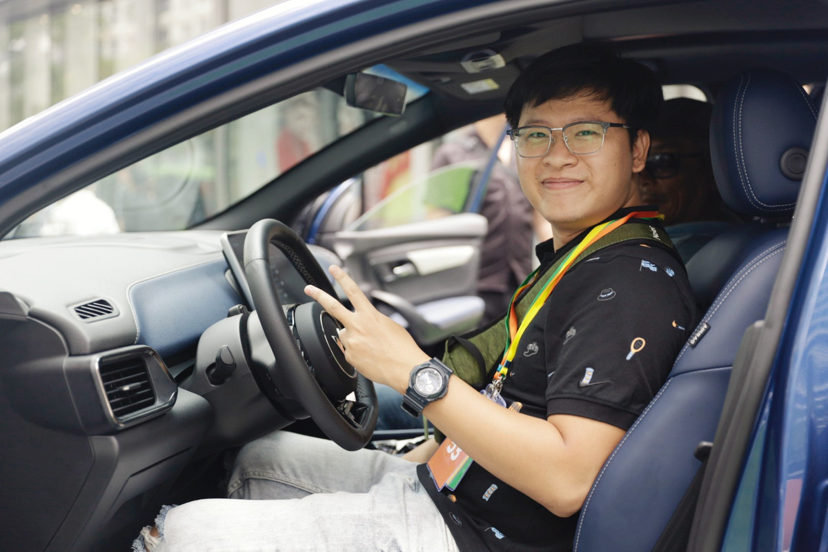 VinFast VF 8 - lua chon vuot troi ve ca cong nghe, gia ban lan chinh sach hau mai