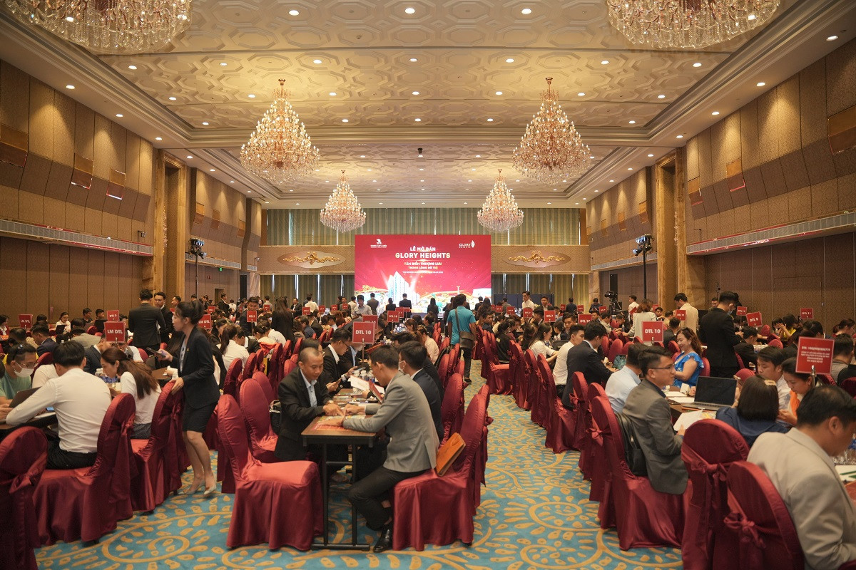 Thi truong bat dong san Ha Noi gia tang suc nong nho suc hut tu can ho The Zurich