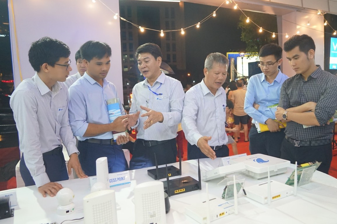 VNPT dong hanh cung Techfest Vung Dong bang Song Hong 2023-Hinh-3