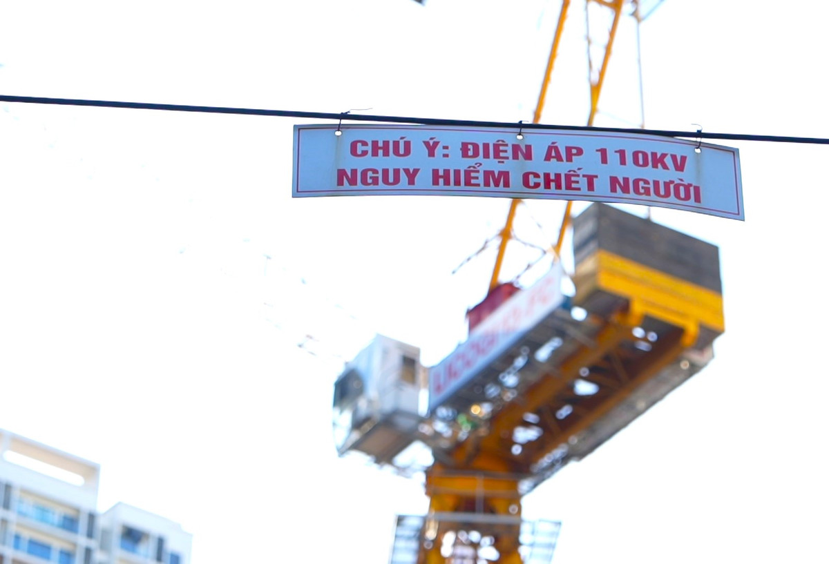 EVNHANOI tang cuong kiem tra an toan hanh lang luoi dien-Hinh-4