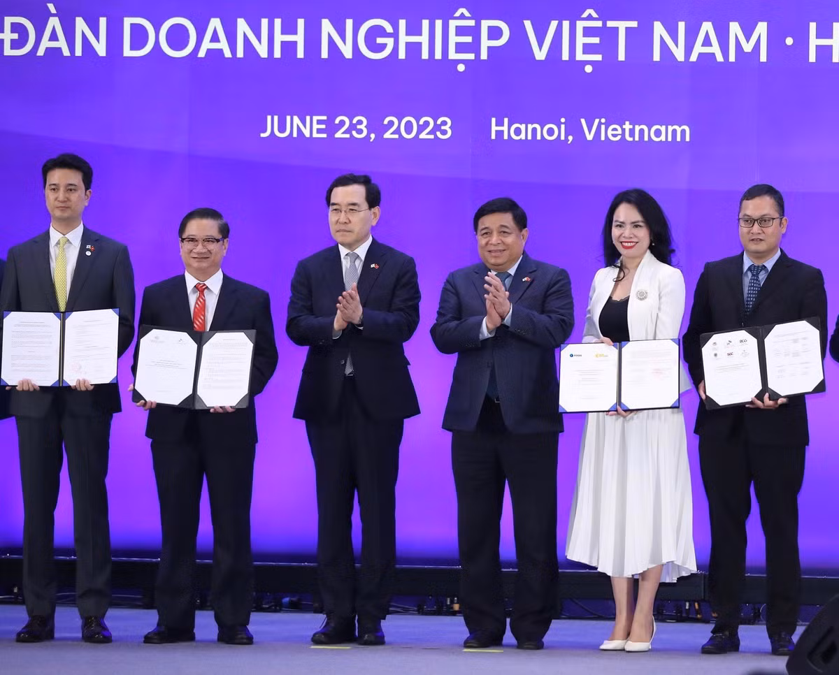 T&T Group “bat tay” voi cac doi tac hang dau Han Quoc phat trien du an LNG va hydrogen tai Viet Nam DANG NGAY 24/6/2023-Hinh-3